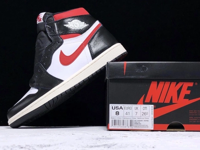 1 OG 061 High 'Gym Retro Red' Air Jordan - 555088 0725